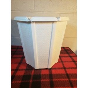 Vintage Rubbermaid Trash Can White Small Plastic Small Crack